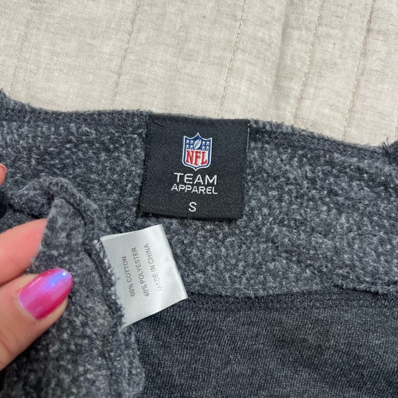 NFL Jacksonville Jaguars Football Long Sleeve Sweater Sweatshirt Top Blouse Sm - Picture 9 of 9